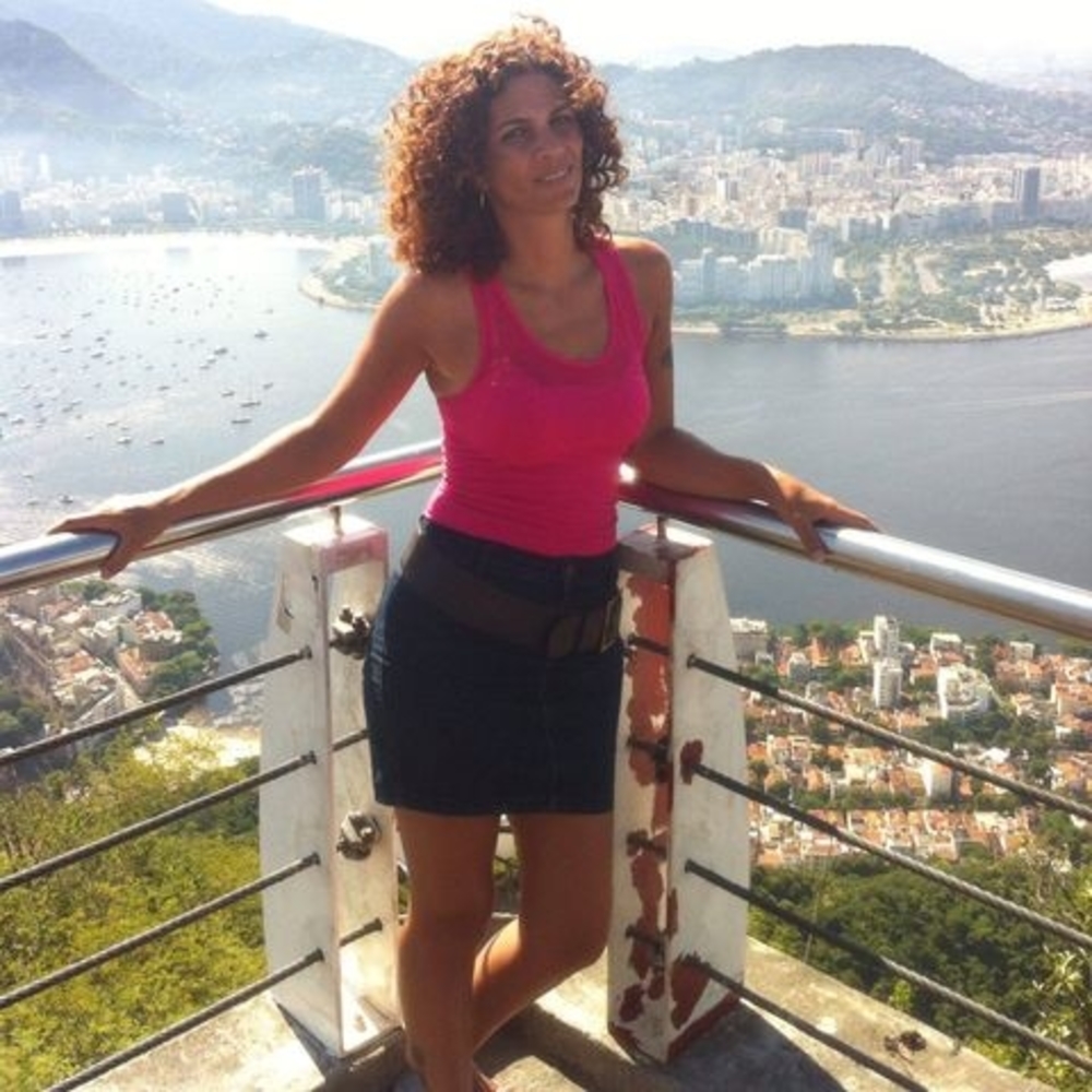 Meet your Posher, Pazit